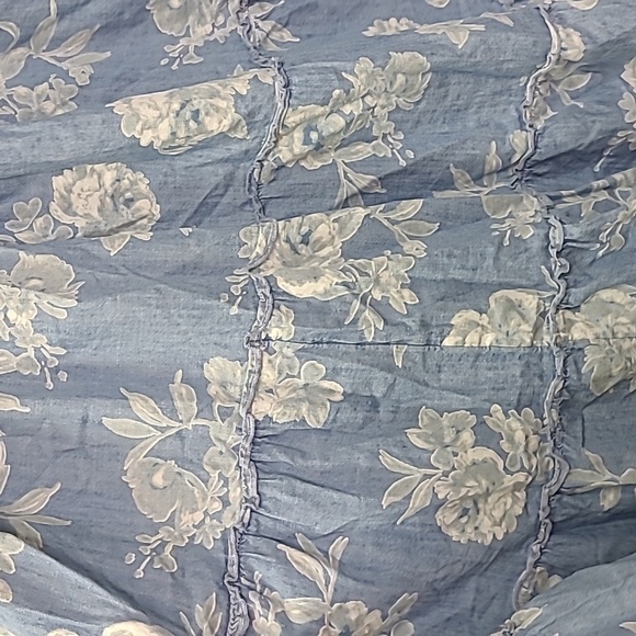 Old Navy Size 4X Blue Floral Cotton Smocked Tiered Sleeveless Midi Dress - Picture 4 of 10